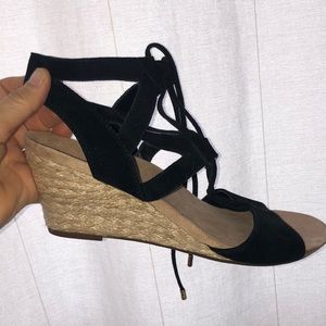 NEW Vionic Grecian sandal. 9.5